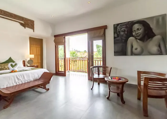 Grand In Khaleesi